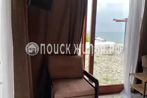 «У Черного моря»