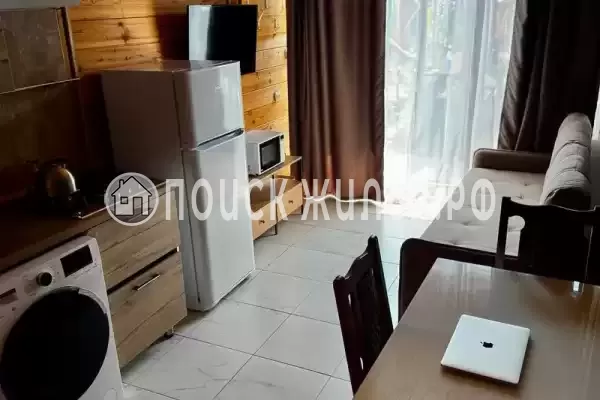 «У Черного моря»