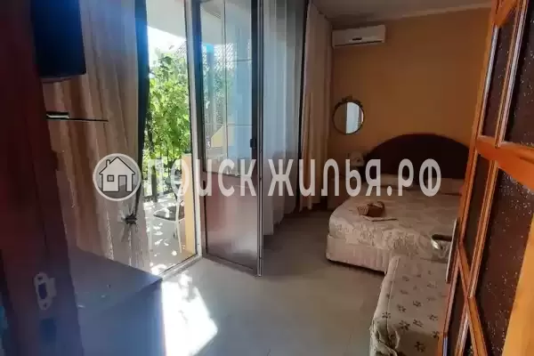 «У моря» «У моря»