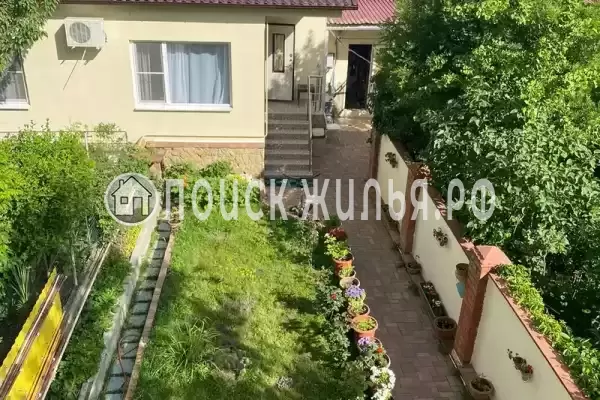 «У Клавдии и Петровича»