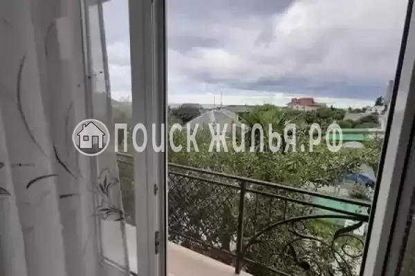 Гостевой дом «У тюльпанового дерева» Гостевой дом «У тюльпанового дерева»