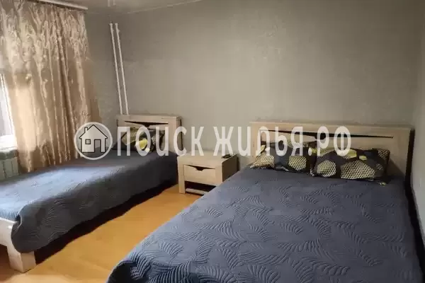 «На Романа»