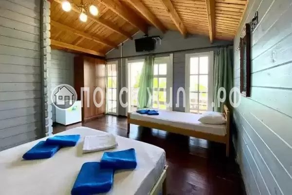 База отдыха «Гранат» База отдыха «Гранат»