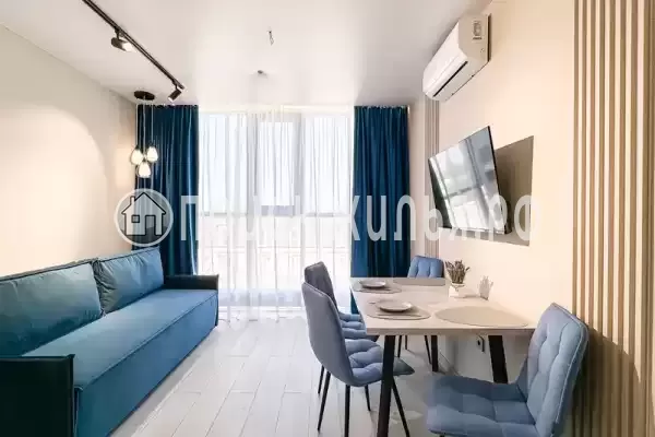 Апартаменты «VA`LENTI» Апартаменты «VA`LENTI»