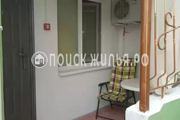 Частный сектор «Зеленый дом у маяка»