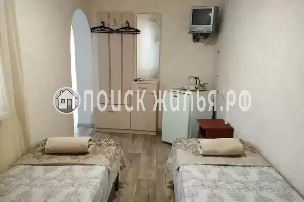 Частный сектор «Зеленый дом у маяка»