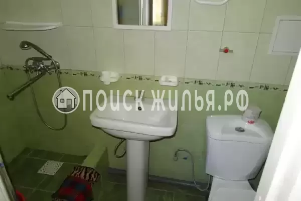 Частный сектор «Зеленый дом у маяка»