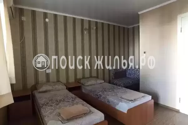 Частный сектор «Зеленый дом у маяка»