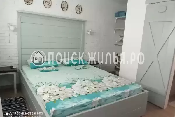 Частный сектор «Зеленый дом у маяка»