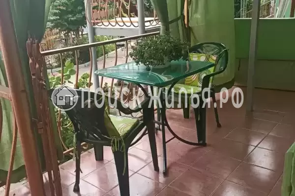 Частный сектор «Зеленый дом у маяка»