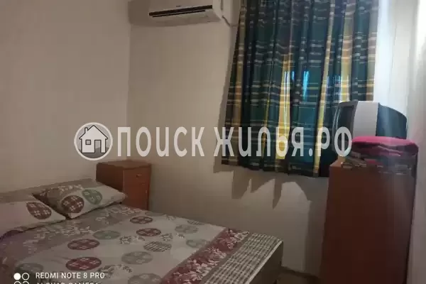 Частный сектор «Зеленый дом у маяка»