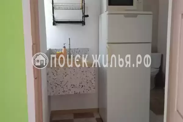 Частный сектор «Зеленый дом у маяка»