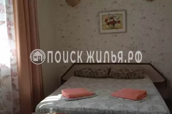 Частный сектор «Зеленый дом у маяка»