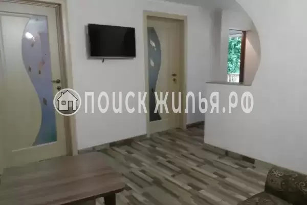 Частный сектор «Зеленый дом у маяка»