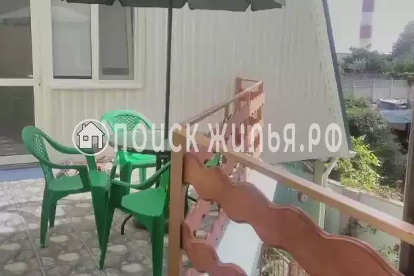 Частный сектор «Зеленый дом у маяка»