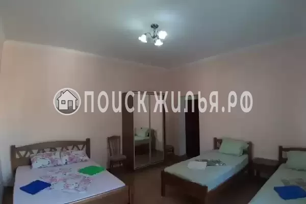 Частный сектор «Номера с удобствами на улице Ленина»