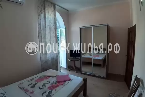 Частный сектор «Номера с удобствами на улице Ленина»