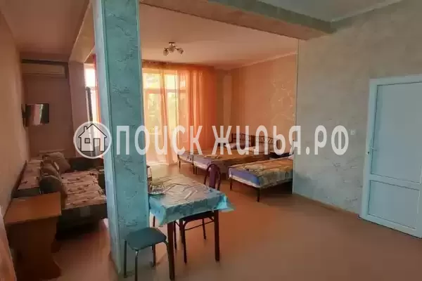 «На Морозова»