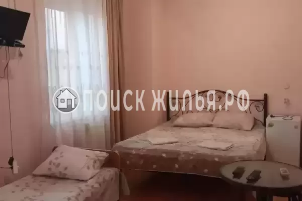 «На Белых Акаций»