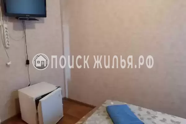 «На Белых Акаций»