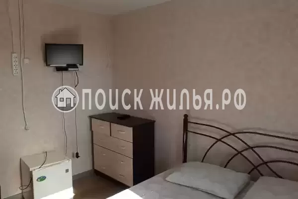 «На Белых Акаций»