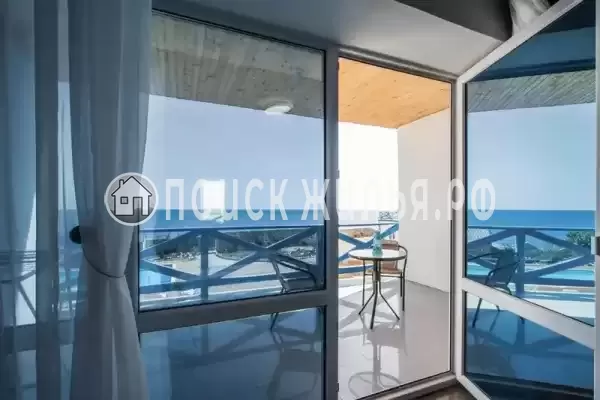 «Maverick House» «Maverick House»