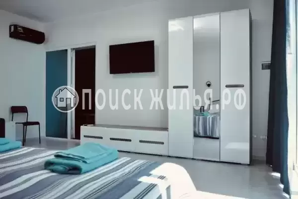 «Maverick House» «Maverick House»