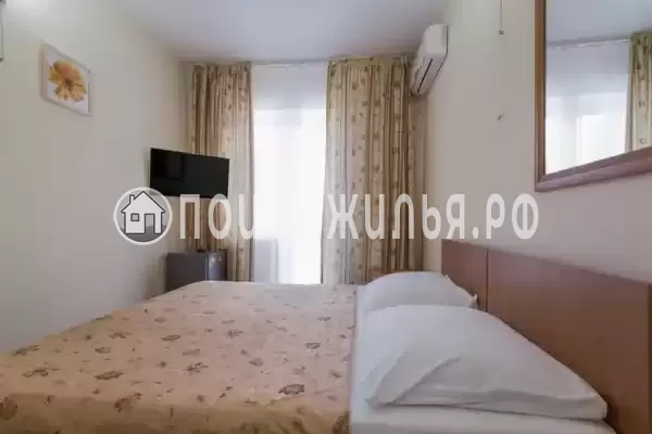 «Золотой клен»