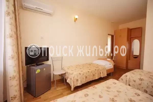 «Золотой клен»