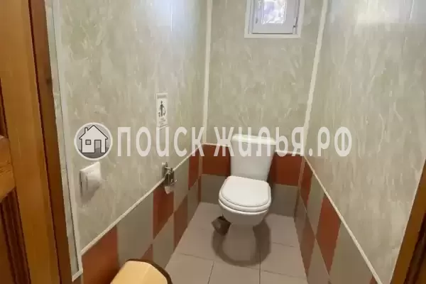 «На Изумруде»