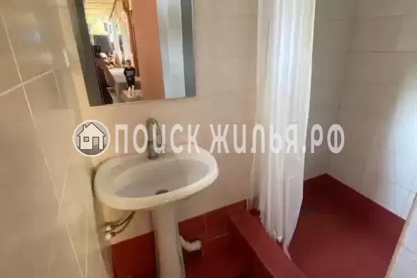 «На Изумруде»