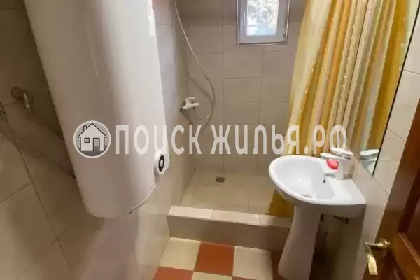 «На Изумруде»