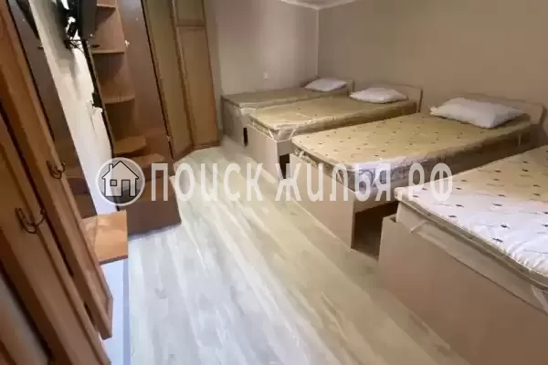 «На Изумруде»