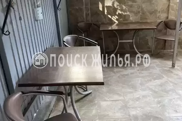 «На Изумруде»