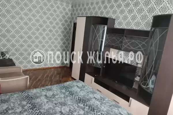 Квартира «С отдельным входом и двором»