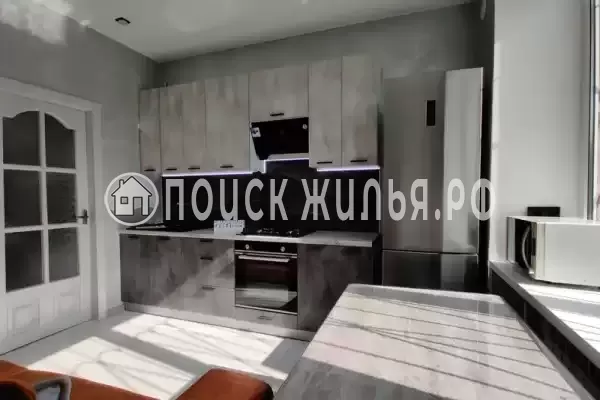 Квартира «С отдельным входом и двором»