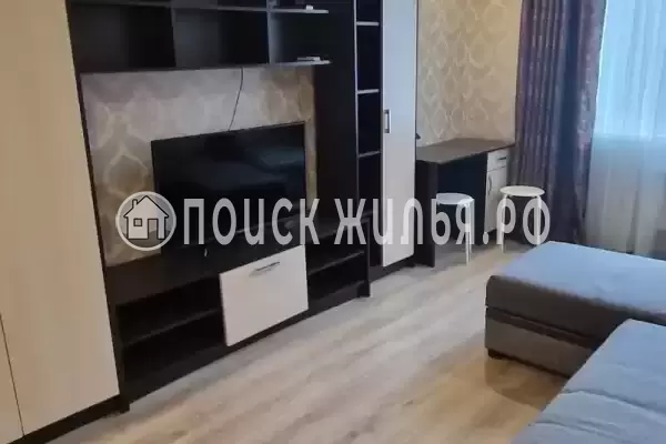 Квартира «Двухкомнатная квартира на Тюльпанов»