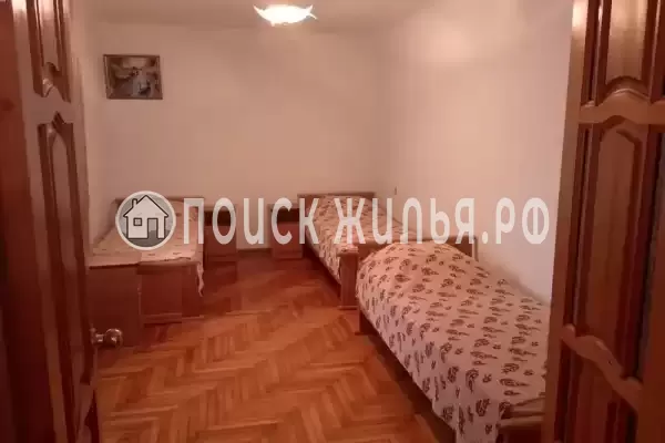 Квартира «3-комнатная квартира в центре Гагры у моря»