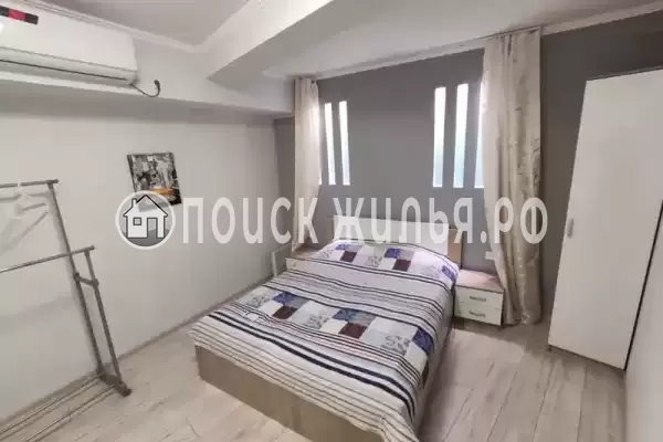 Апартаменты «2-х комнатные апартаменты в центре Ялты»