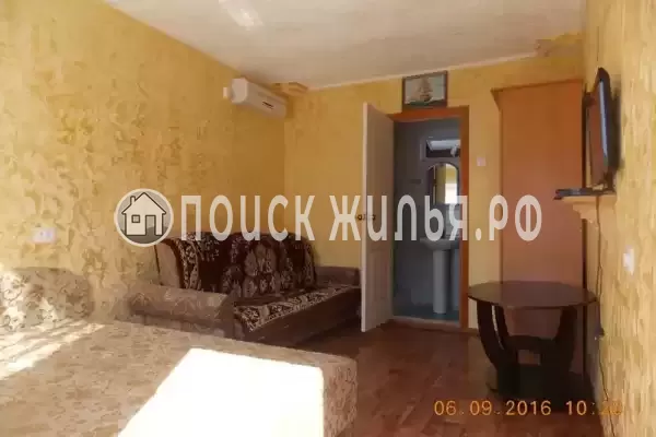 Частный сектор «Двухкомнатный дом»