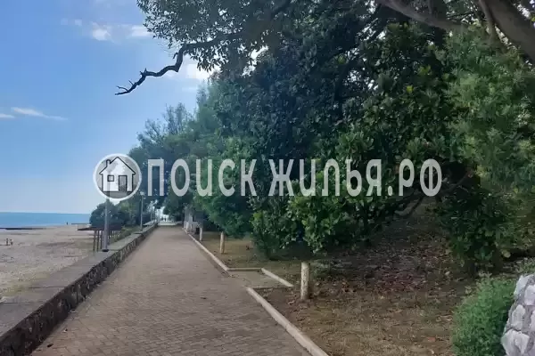 Частный сектор «Коттедж в центре Гудауты»