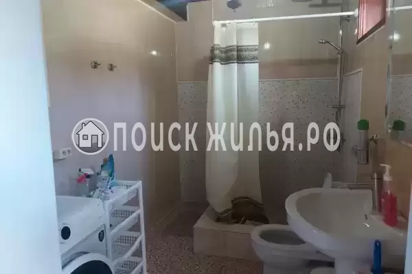 Частный сектор «Коттедж в центре Гудауты»