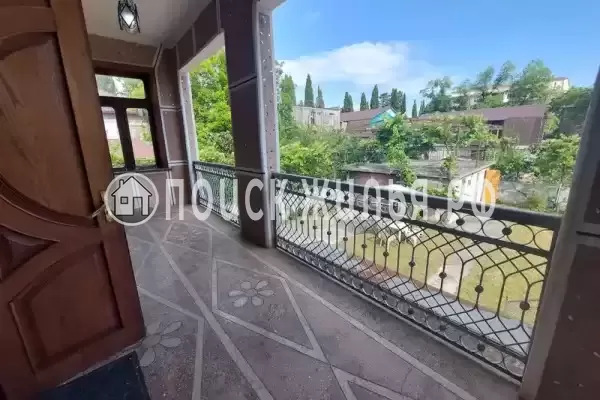 Частный сектор «Коттедж в центре Гудауты»