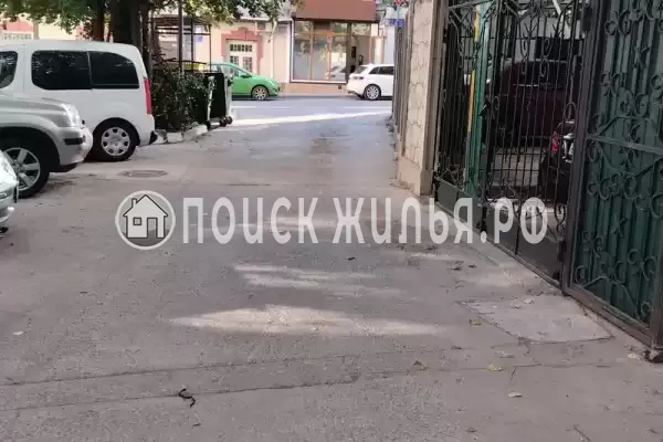 Квартира «3-комнатная квартира со своим двором и барбекю» Квартира «3-комнатная квартира со своим двором и барбекю»