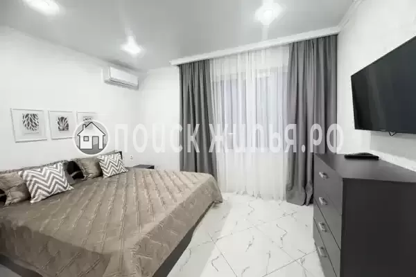 Квартира «Просторная квартира с тремя спальнями» Квартира «Просторная квартира с тремя спальнями»