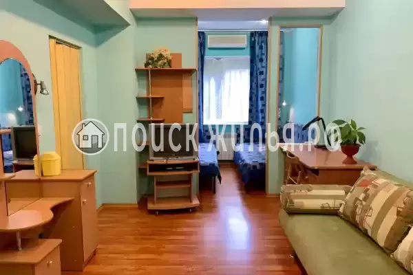 Квартира «Четырехкомнатная квартира у Приморского парка» Квартира «Четырехкомнатная квартира у Приморского парка»