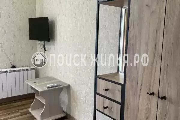 Апартаменты «Трехкомнатные апартаменты на Изумрудной»