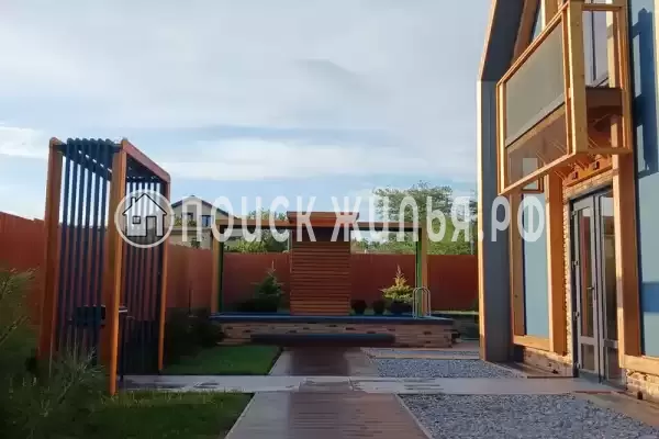 Частный сектор «Дом 110 кв.м. с бассейном» Частный сектор «Дом 110 кв.м. с бассейном»