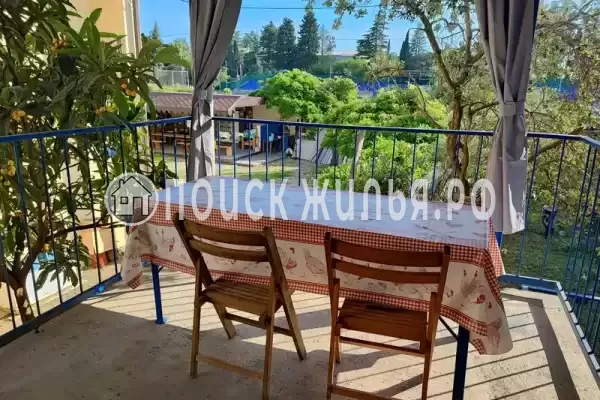 Частный сектор «Номер в частном доме с отдельным входом»