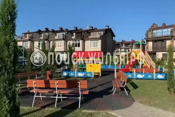 Частный сектор «Таунхаус в Тюльпановке»